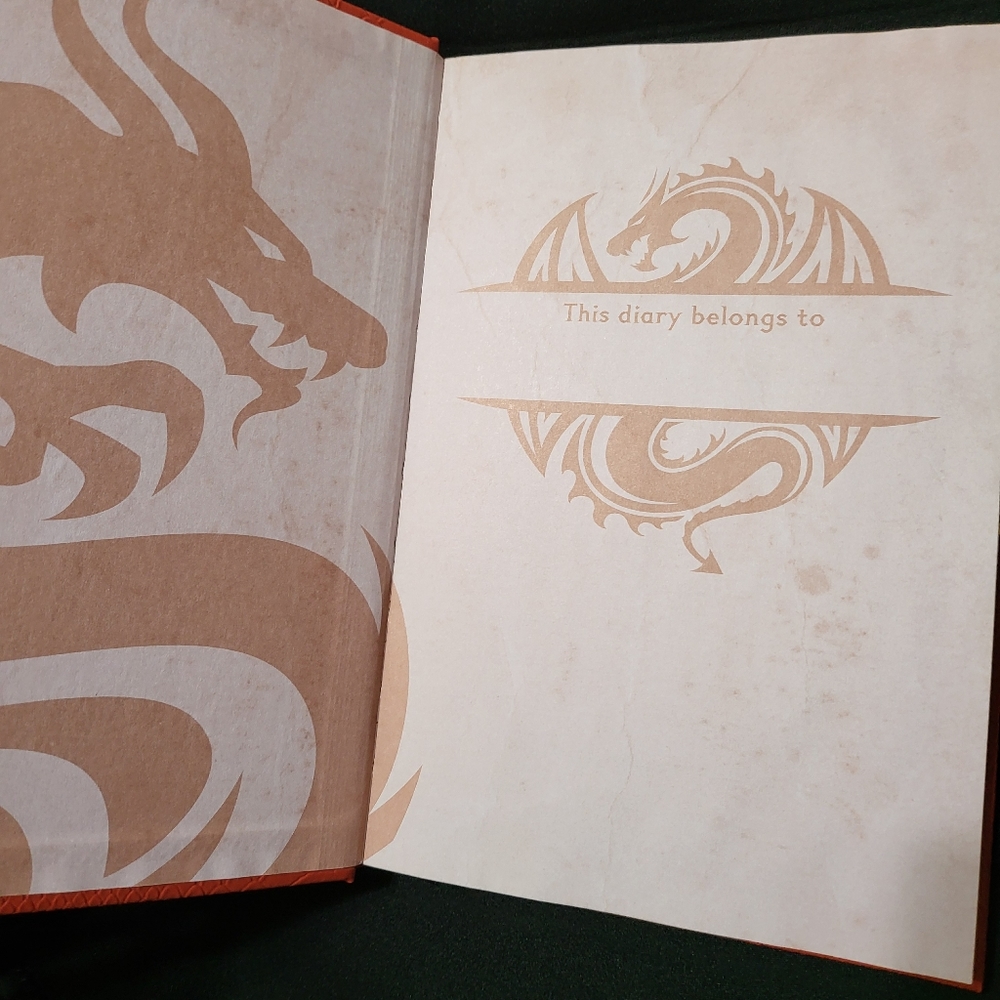 Red dragon journal - Picture 3 of 4